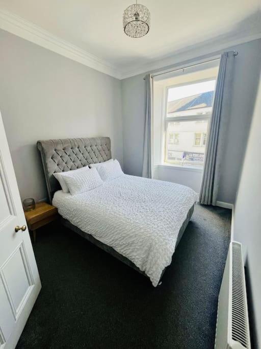 Beautiful Spacious Apartment In Town Centre Oban Exteriér fotografie